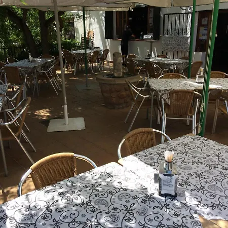 Hotel Restaurante El Cruce De Hornos